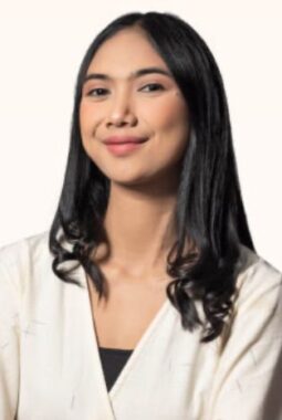 Seni dan Strategi: Perjalanan Inspiratif Debby Lufiasita Sebagai Publicist dan Produser Musik