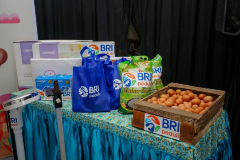 Corporate Social Responsibility (CSR) BRI Peduli menyalurkan bantuan “Cegah Stunting itu Penting” di berbagai wilayah di Indonesia. (Dok. BRI)